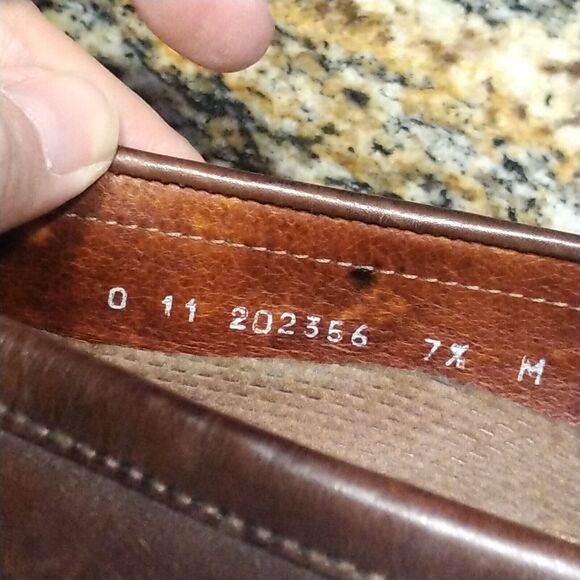 Johnston & Murphy Mens 7.5 M Brown Italian Leather Tassle Weave Loafers Shoes - Picture 11 of 12